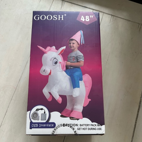 Inflatable ride on white Unicorn costume. - Picture 3 of 3